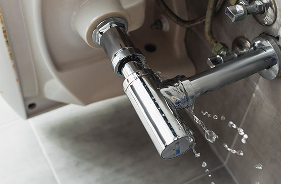 Water Leaks Repair in Motor City